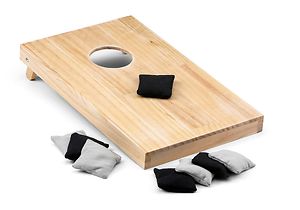 Cornhole–pihapeli